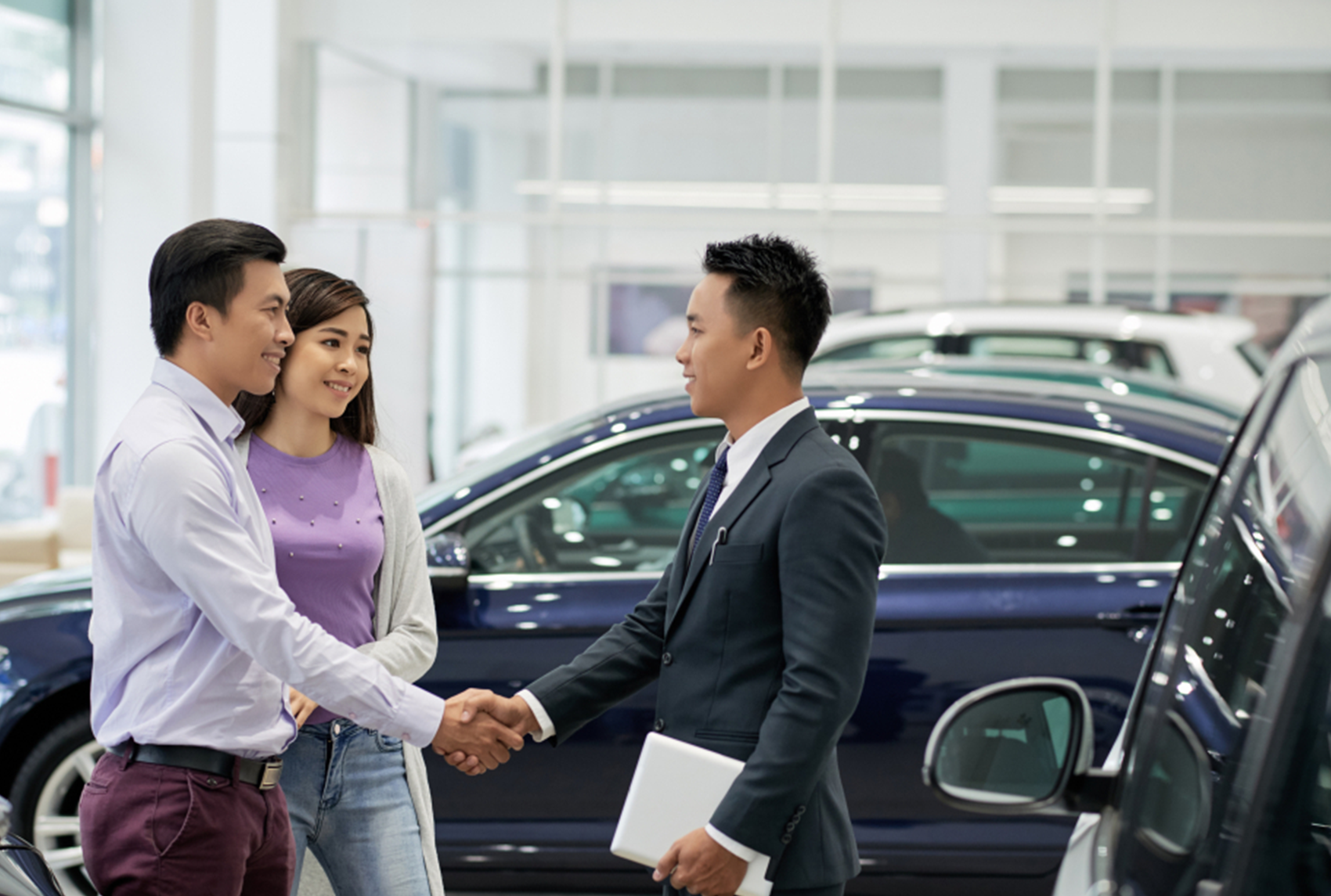 Benefits of Using GPS Tracking for Automotive Dealership
